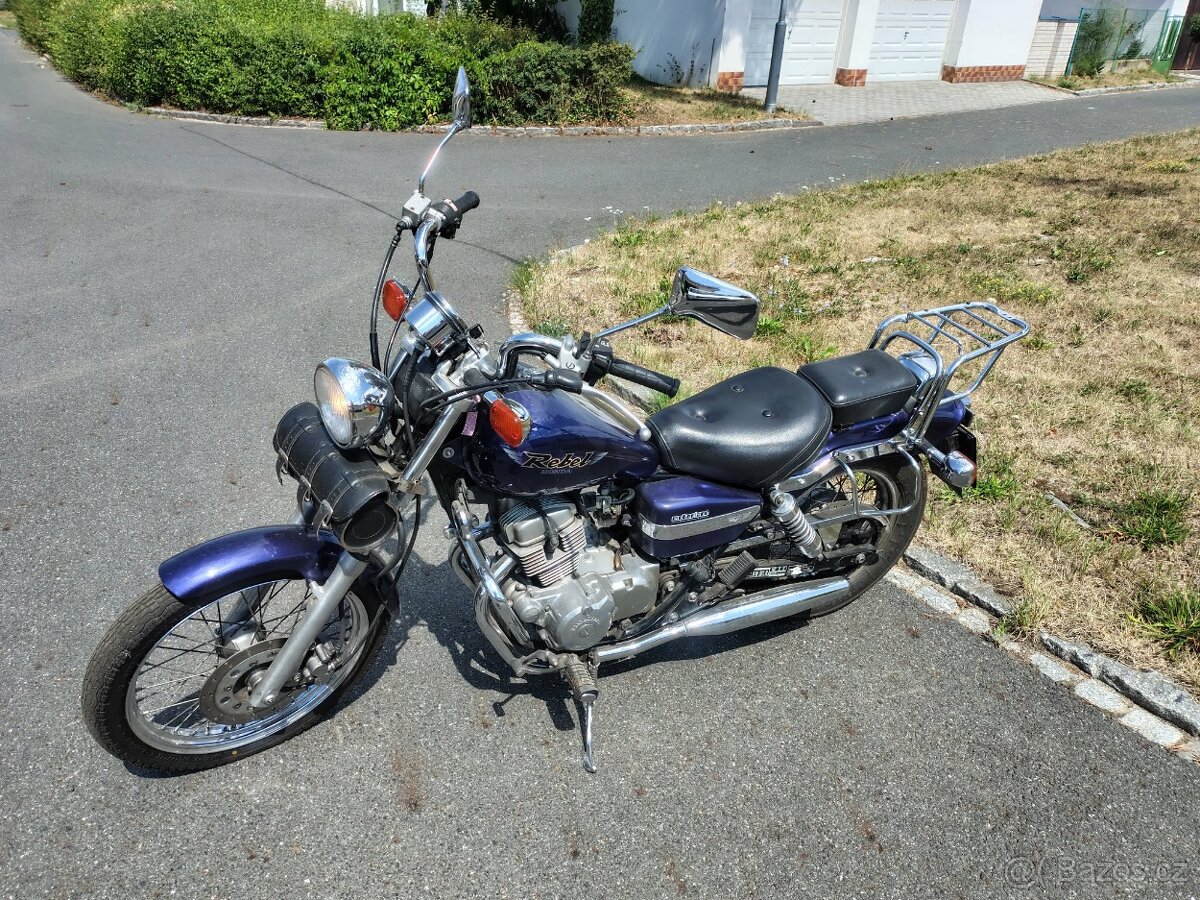 Honda rebel 125 - 3
