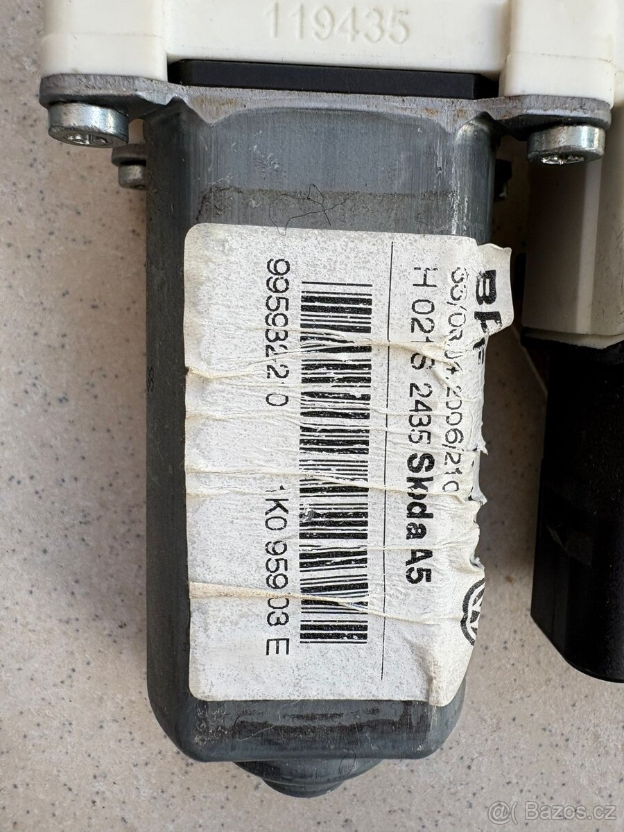 Octavia 2 motorek stahování oken včetně jednotky - 3