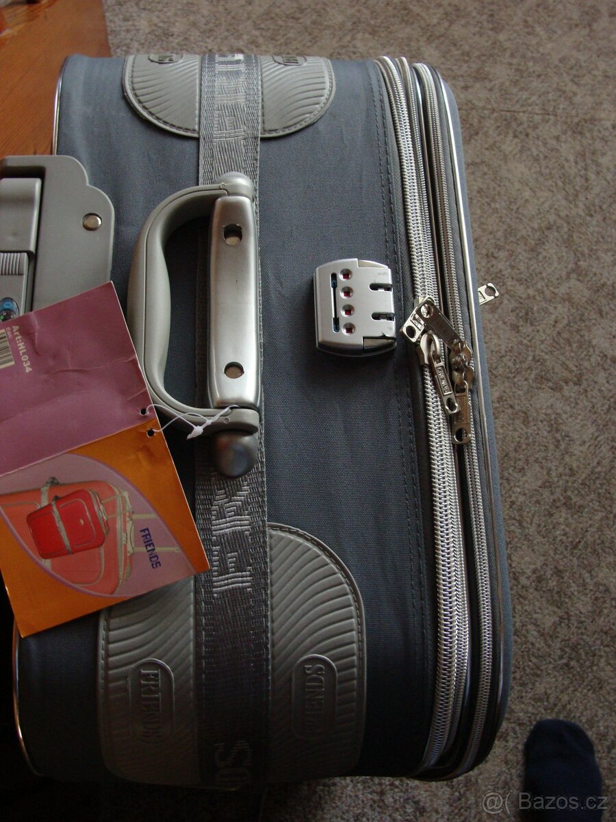 cestovní kufr - 3