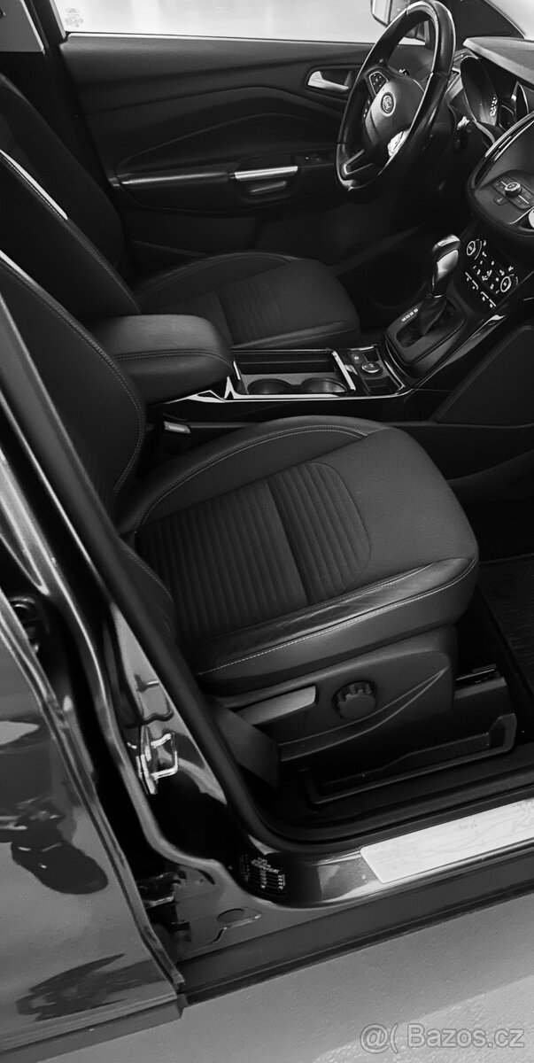 Ford Kuga 1,5 ecoboost Titanium - 3