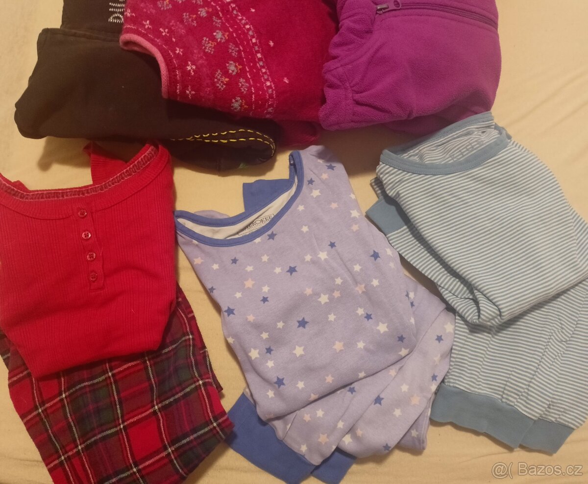 Dívčí oblečení 104-128 /70 ks- pouze jako celek :-) - 3