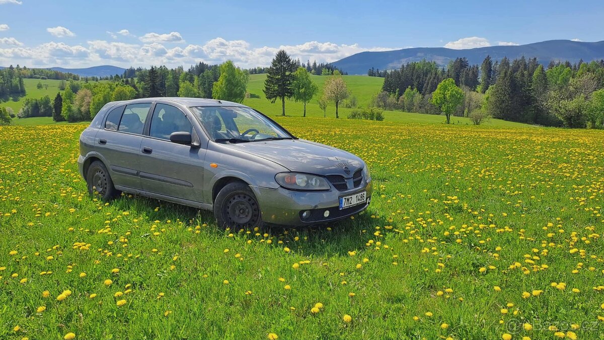 Nissan almera 1,5 - 3