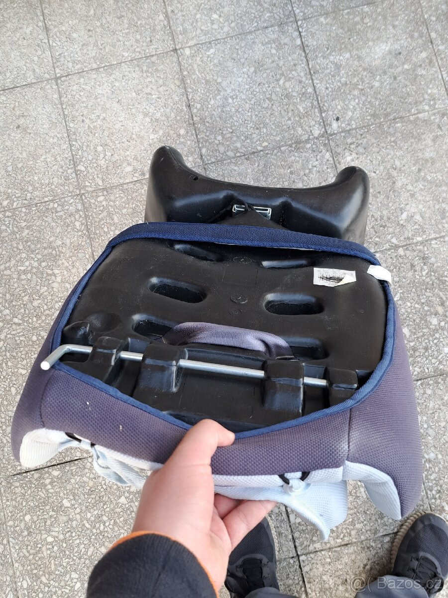 Dětská autosedačka - 3