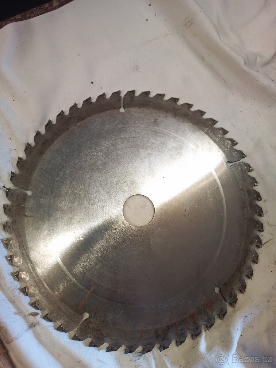 Řezný kotouč PILANA FMX-L200K40 Ot. 9600 nový - 3
