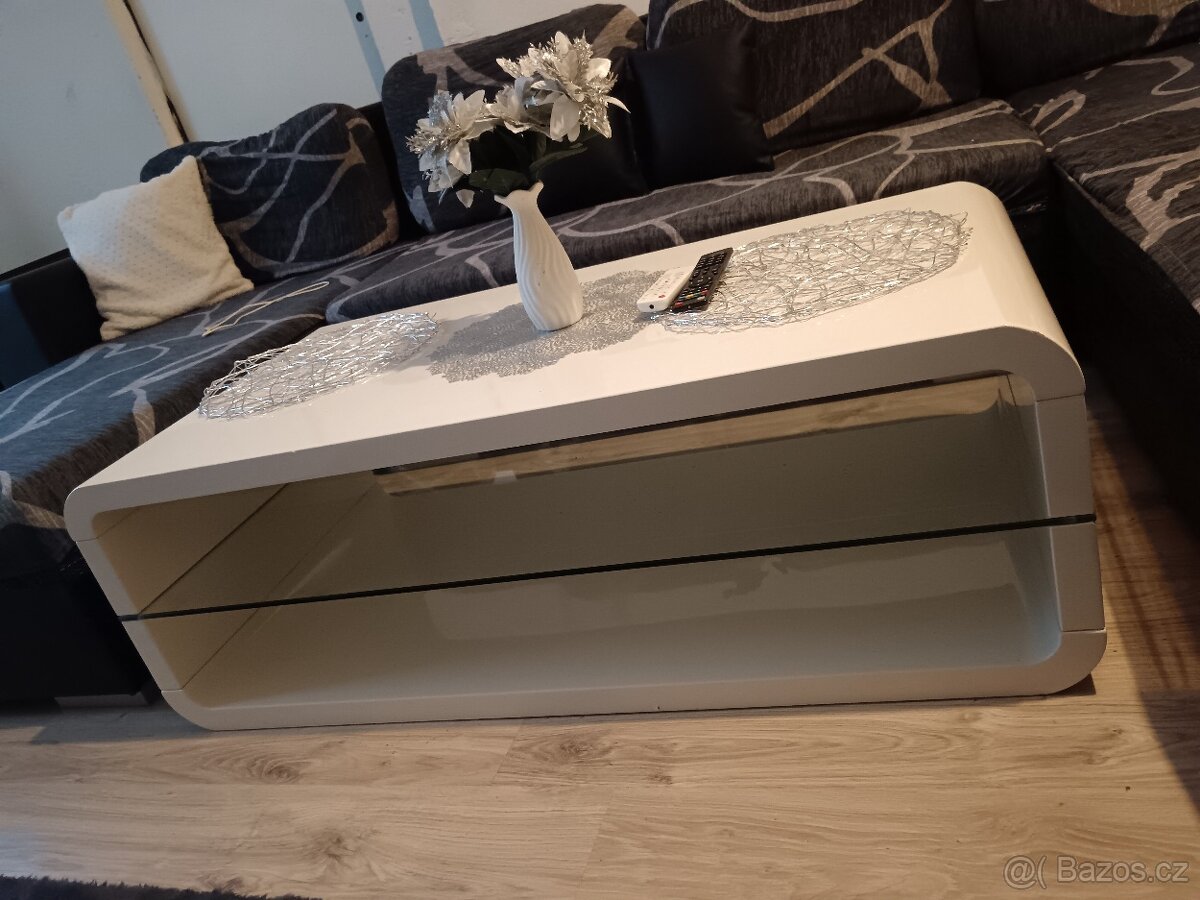 Konferenčni stůl - 3