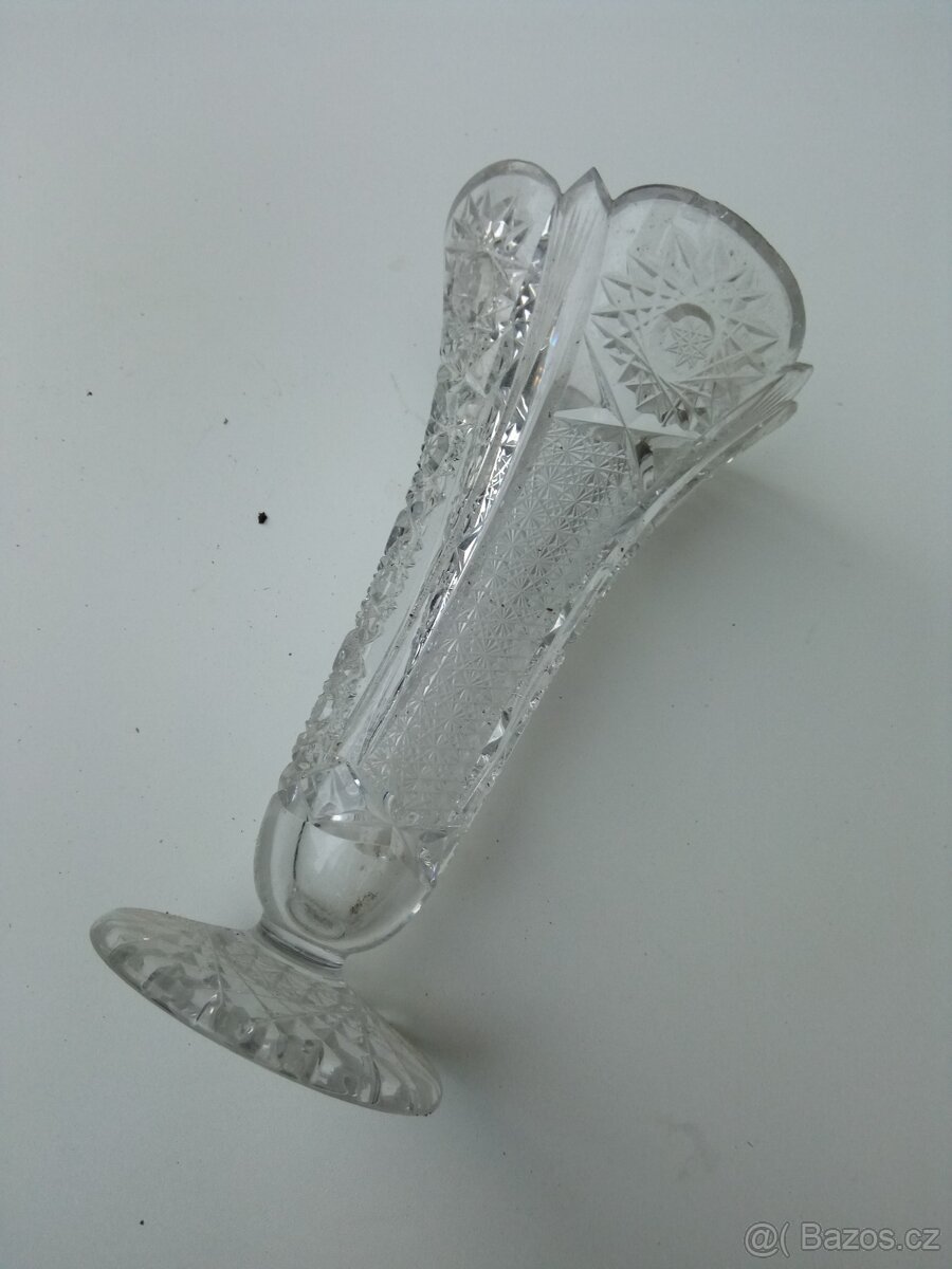 LEVNĚ - Různé broušené sklo - 3