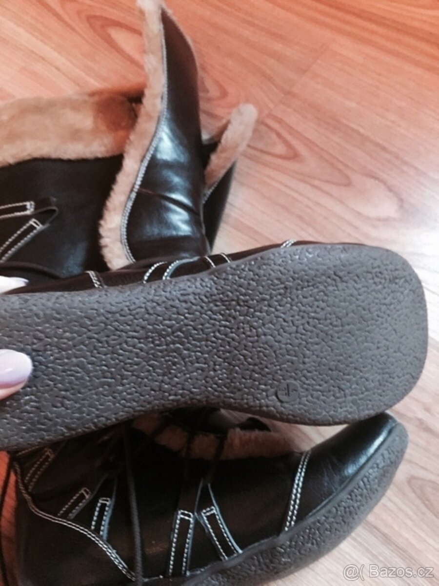 Kozačky s beránkem a šněrováním-vel.37 - 3