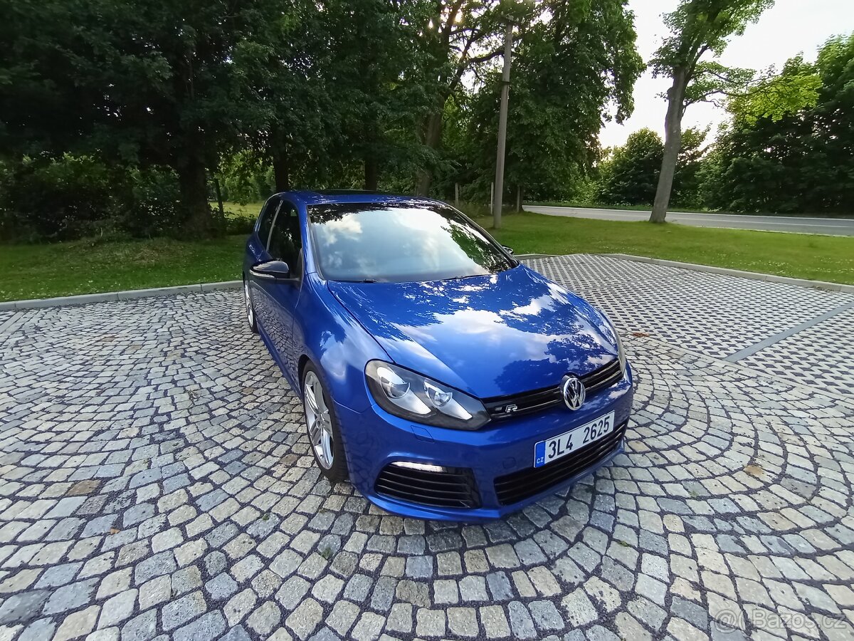 Volkswagen Golf VI R US - 3