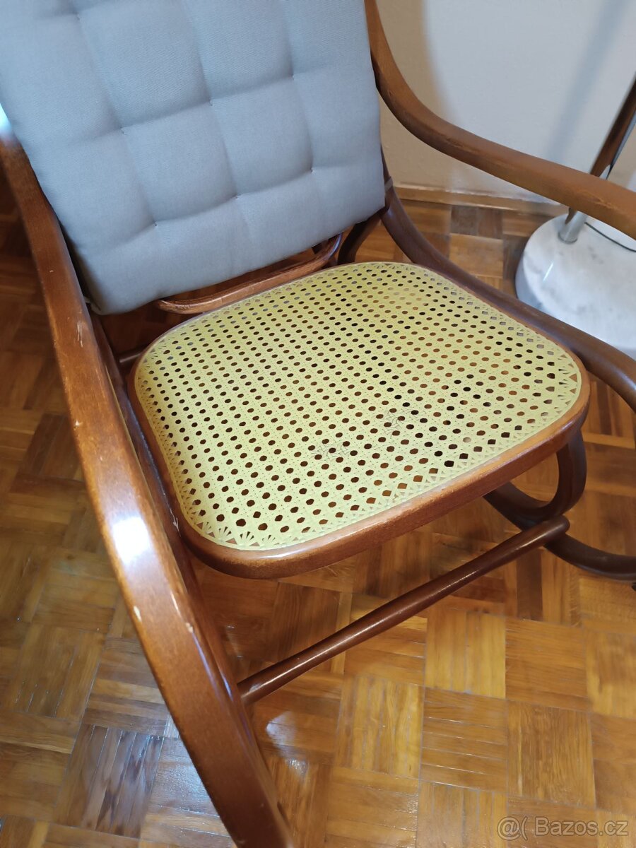 Prodej houpací křeslo - 3