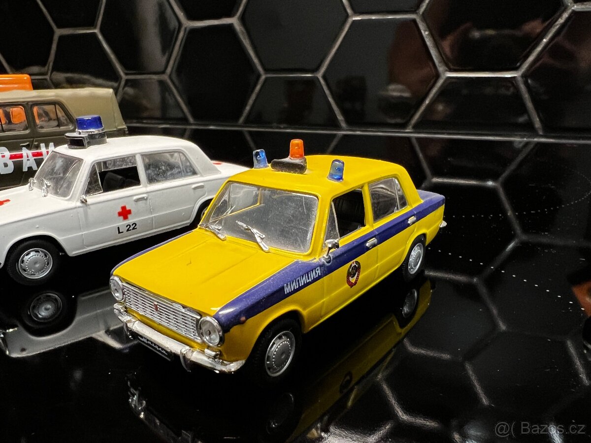 Modely aut 1:43 Deagostini - 3