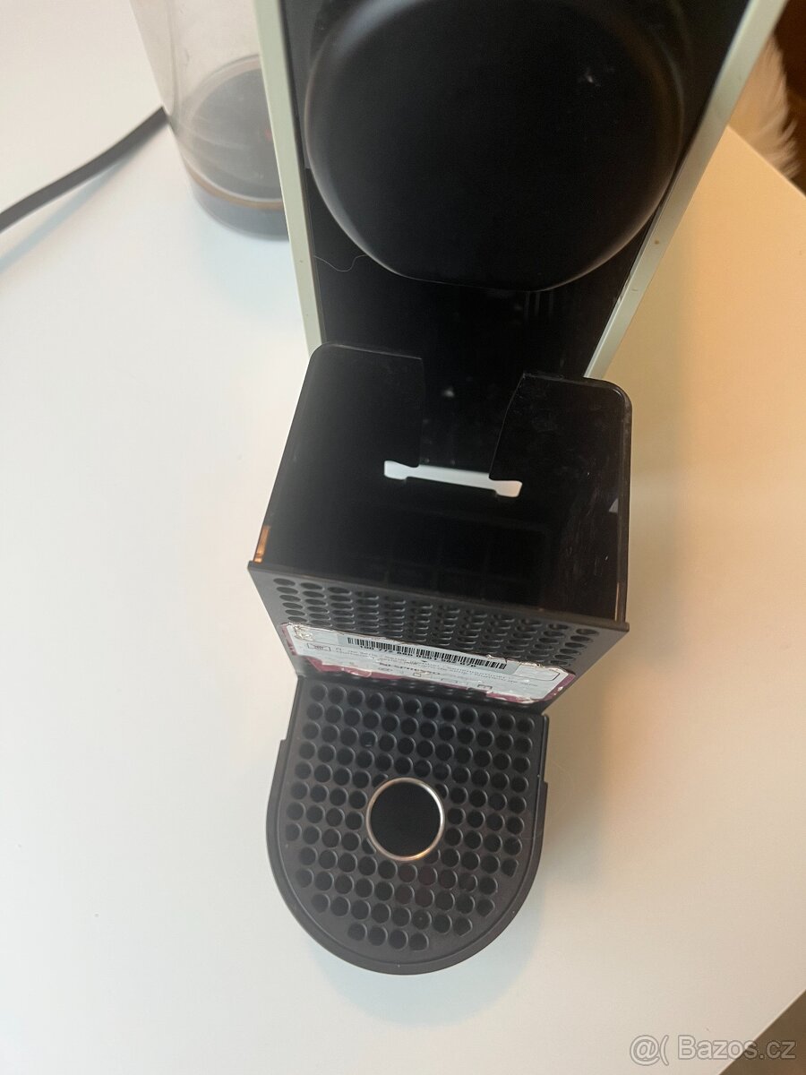 Kapslový kávovar Nespresso Krups - 3