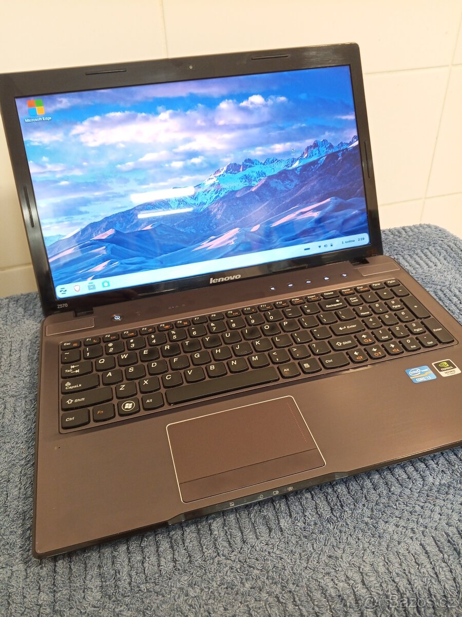Notebook Lenovo IdeaPad Z570 - 3