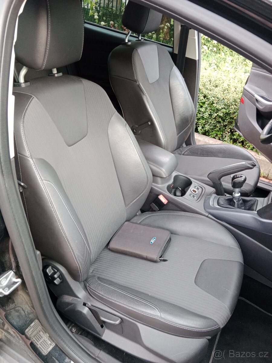 Ford Focus III 1.6 ecoboost Díly - 3