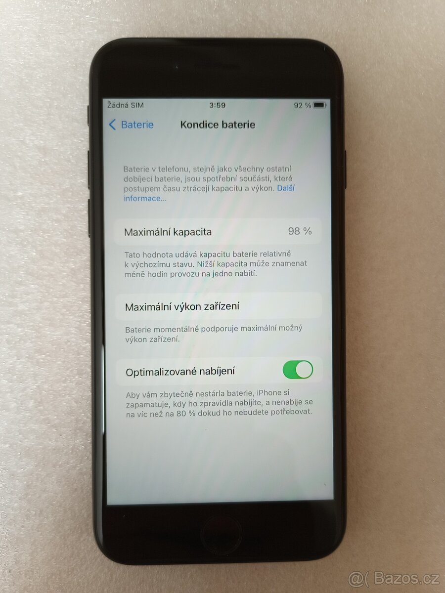 Apple iPhone 7 Black 32GB - 3