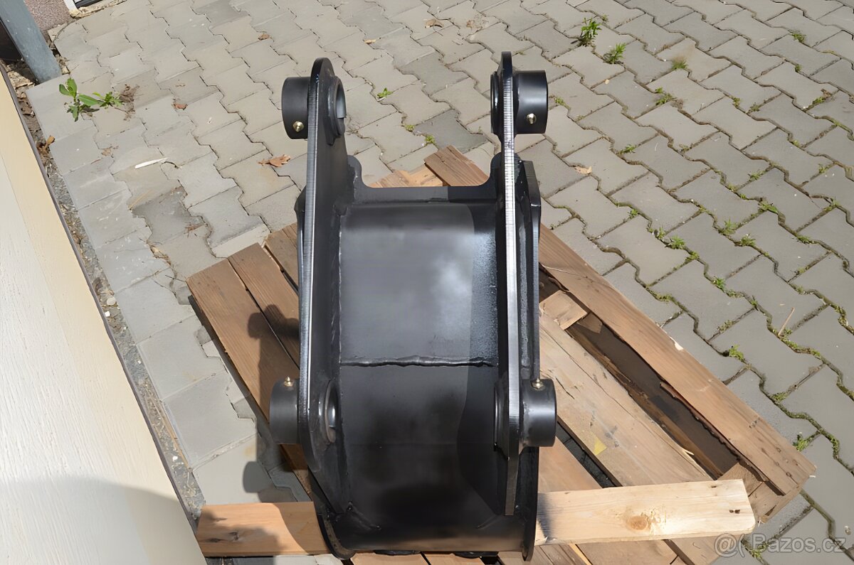 Podkopová lopata pro stroj Terex Fermec - 3