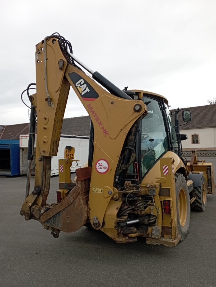 Prodám Caterpillar 428F, rok 2015 - 3