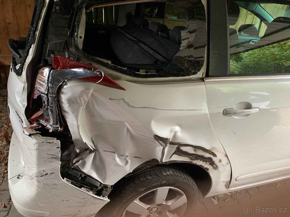 Prodám Peugeot 5008 - 3