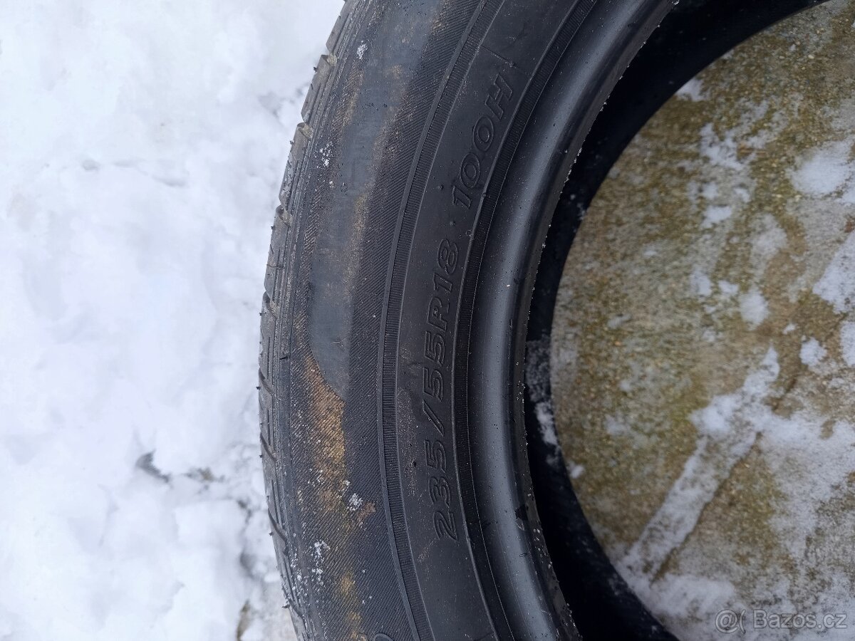 Hankook 235/55/18 - 3