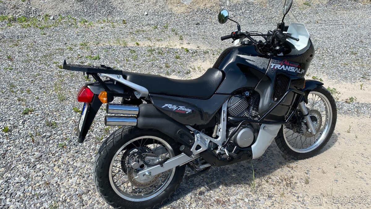 Honda XL 600 V Transalp / 1.majitel, 2x klíč, serviska