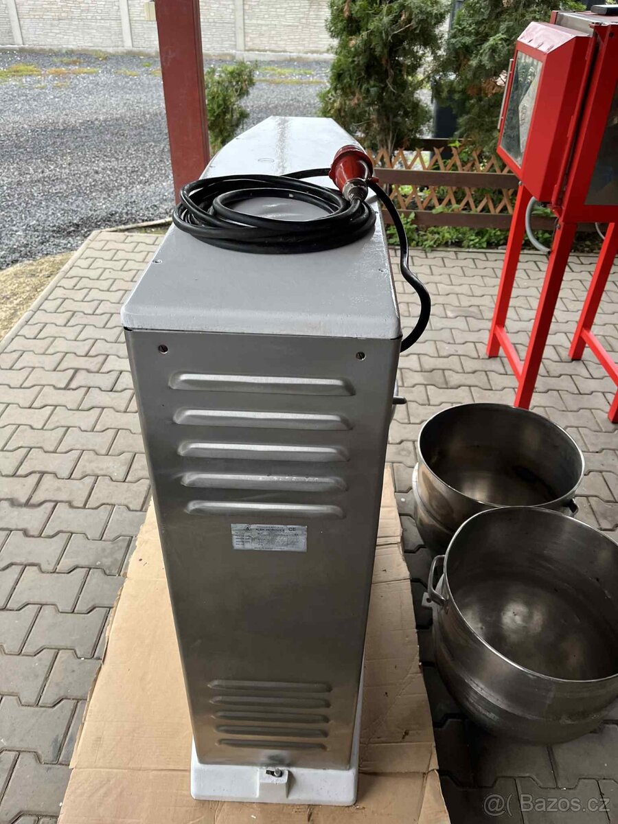 Kuchyňský robot Alba - 3