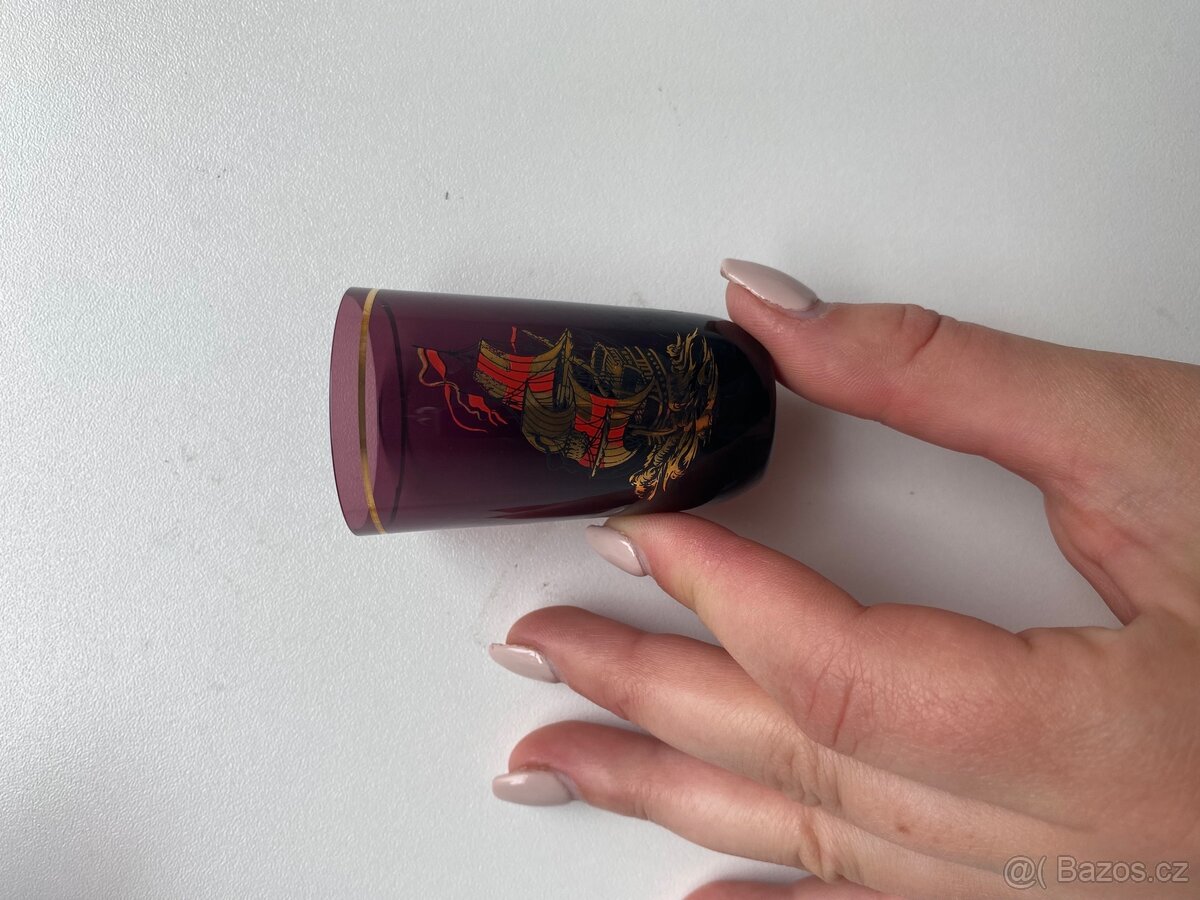 Vintage rubínové panáky - 3