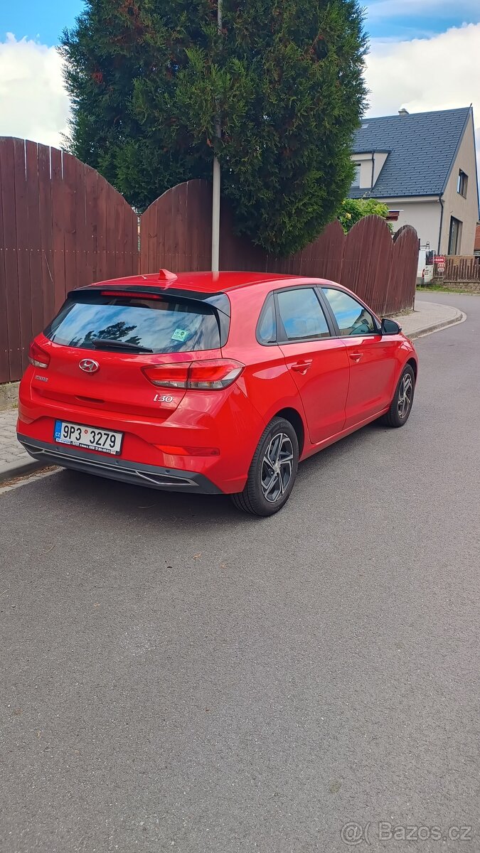 Hyundai i30 1.5DPi 81kw HB - 3