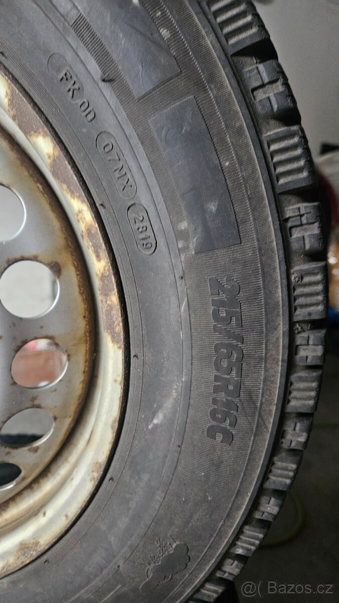215/65R16C - 3