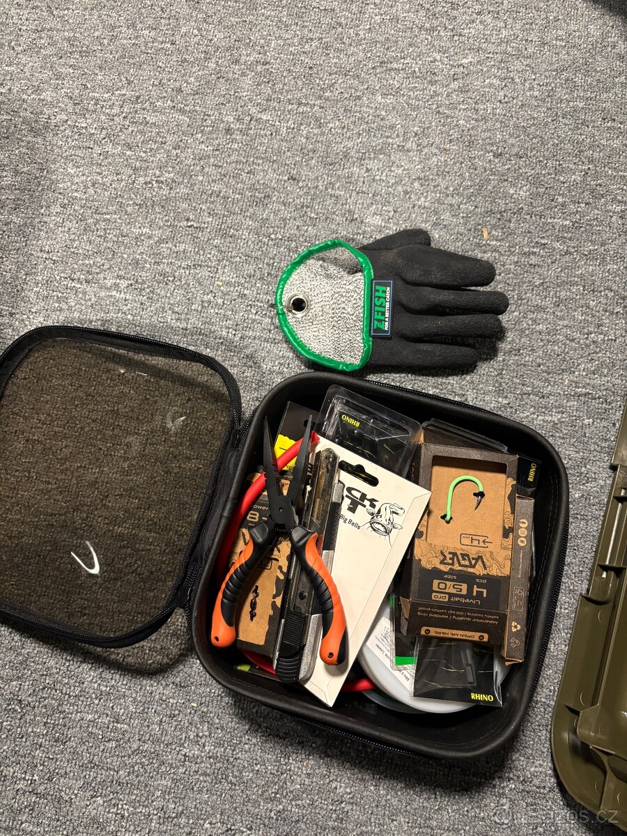 Sumcová výbava komplet - 3