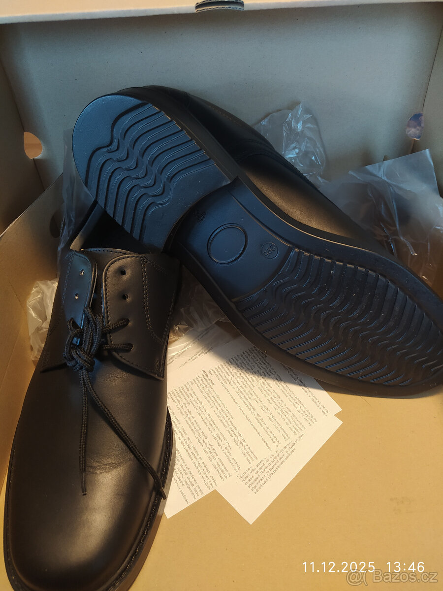 Polobotky černé - AČR - 3