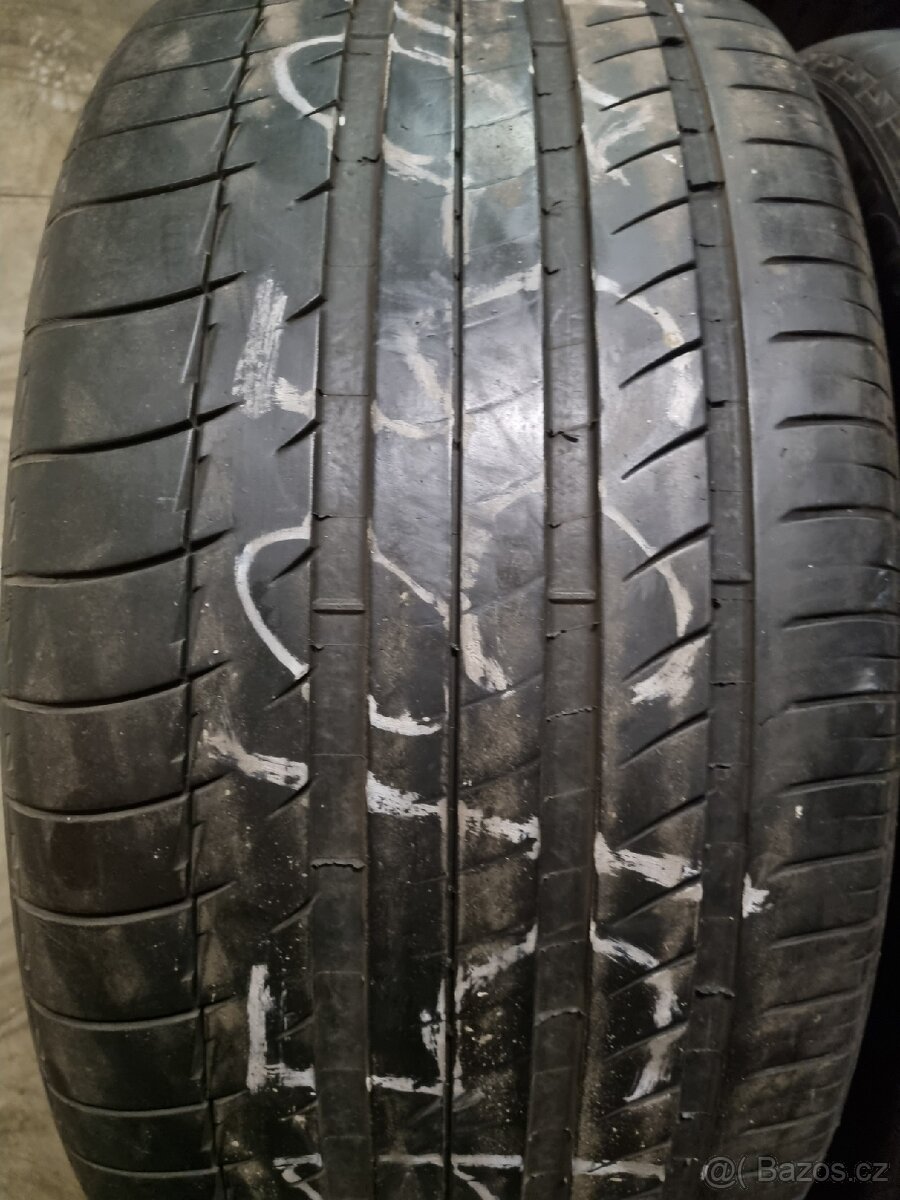 295/35R21 Michelin - 3