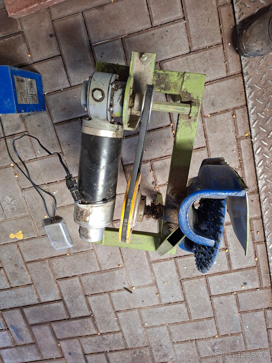 Lopačka na kukuřici - elektrická. - 3