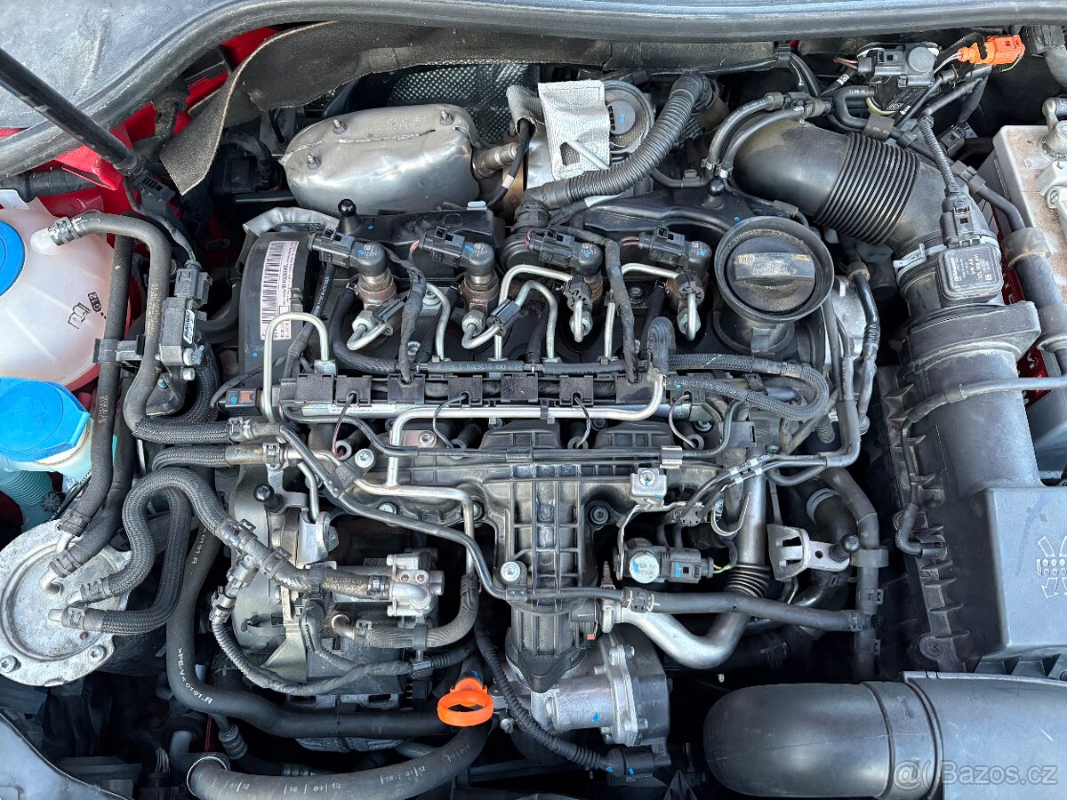 VW GOLF 6 1.6TDI 4Motion Náhradní díly - 3