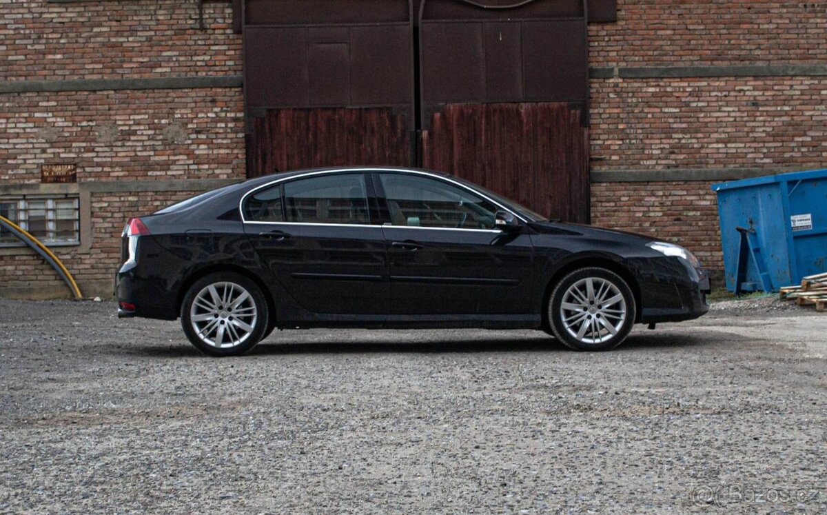 Renault Laguna 2.0 dCi 4control - 3