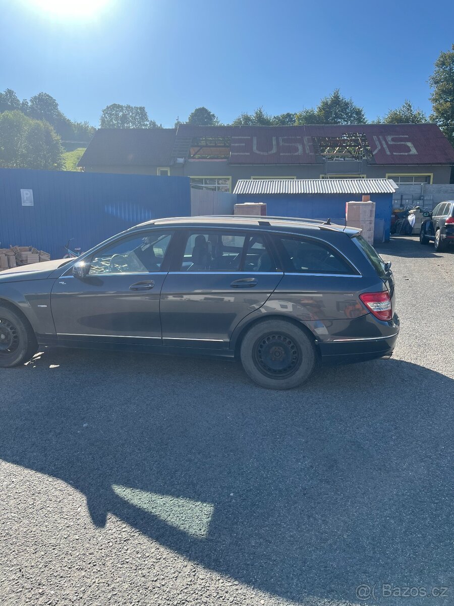 Mercedes Benz C-class W204 - 3