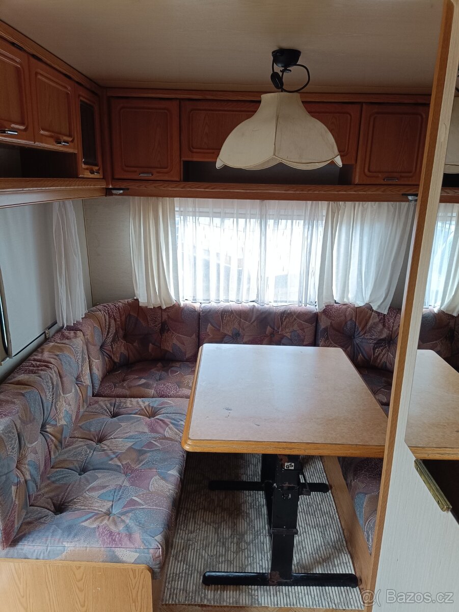Obytný karavan - 3