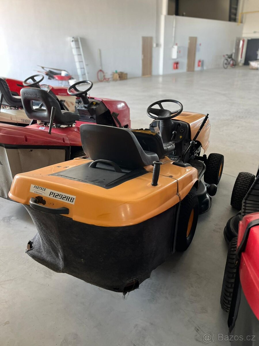 Zahradní traktor / traktůrek Partner - 3