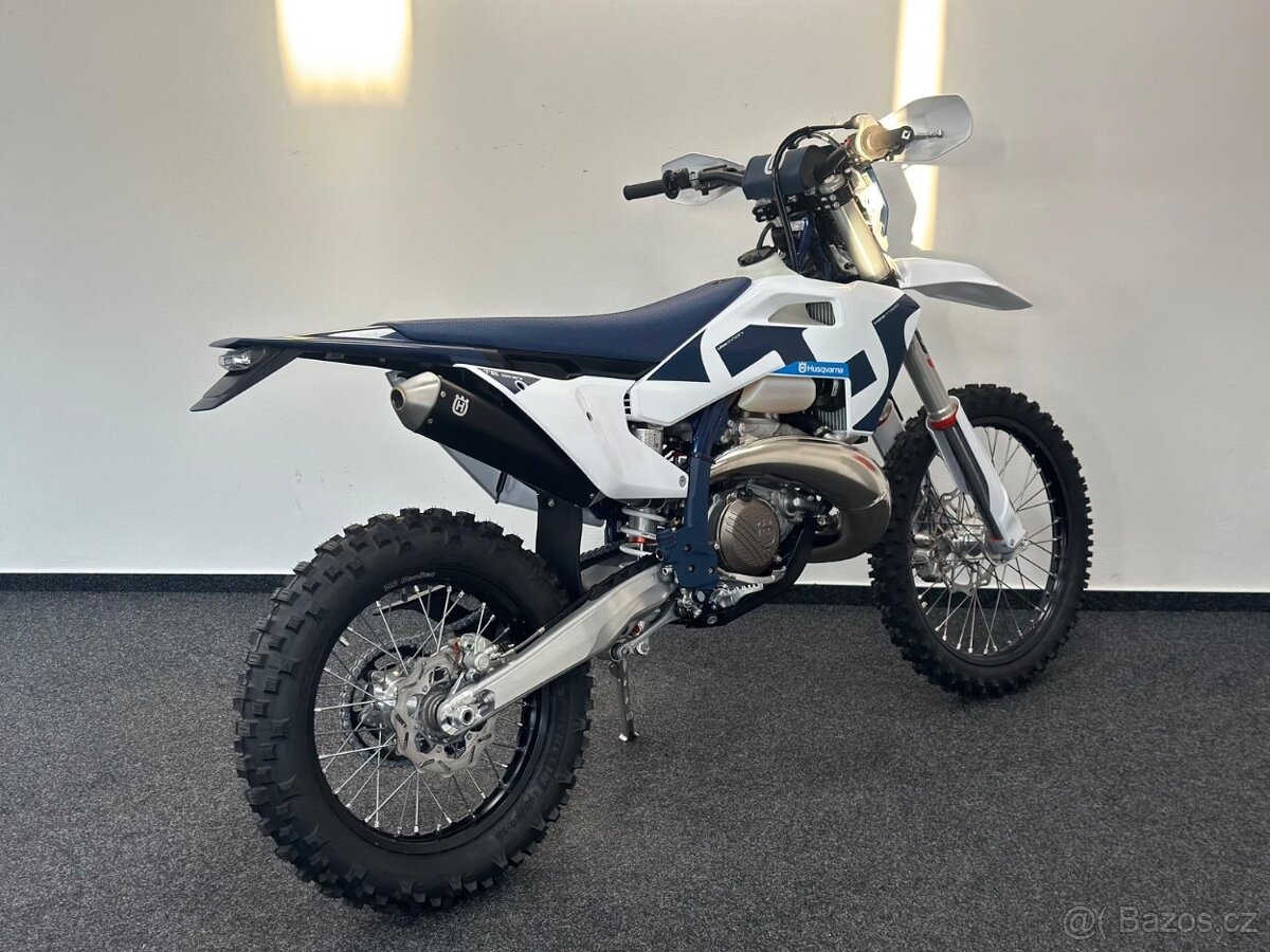 Husqvarna TE 300 - 3