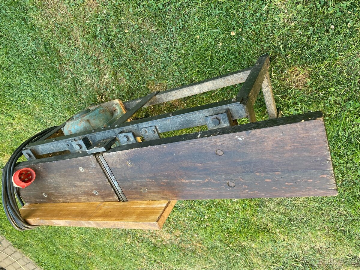 HOBLOVKA (ŠTOSKA) - 3