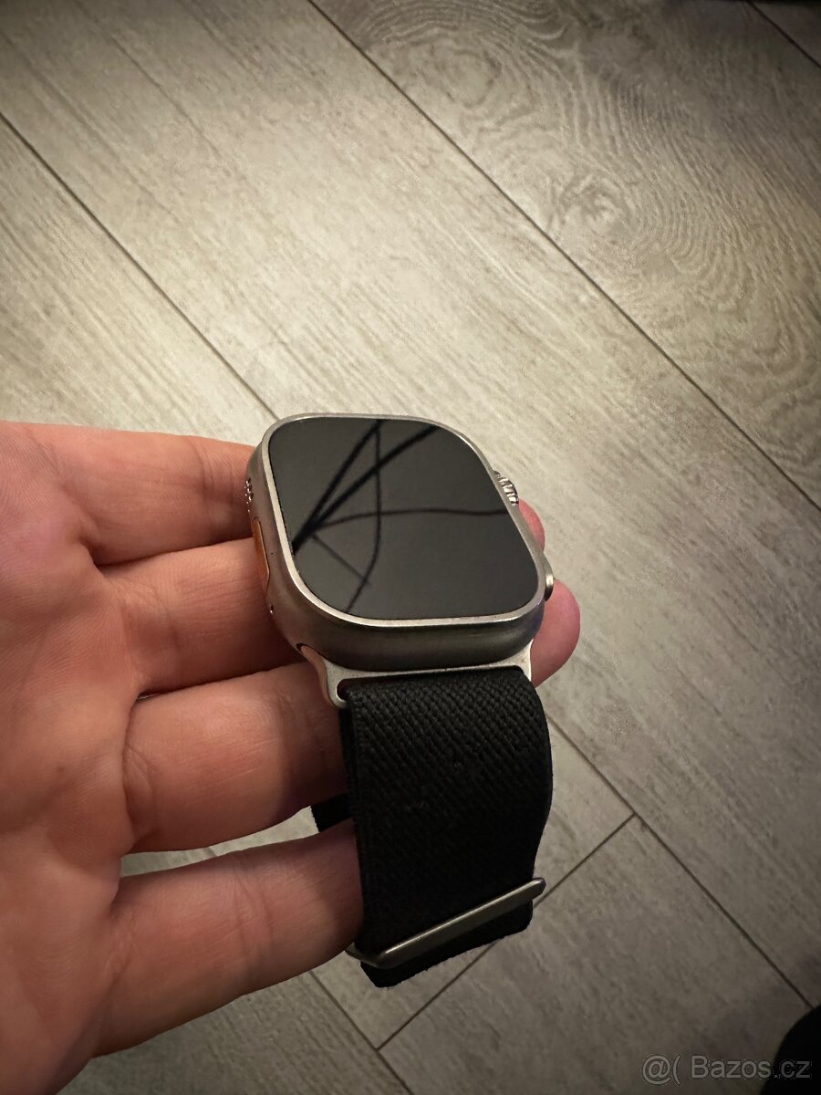 Apple Watch ULTRA 49mm - 3