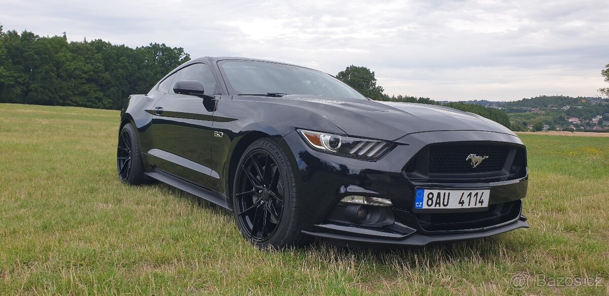 Ford Mustang GT 5.0 V8 manuál 78tis. Km DPH - 3