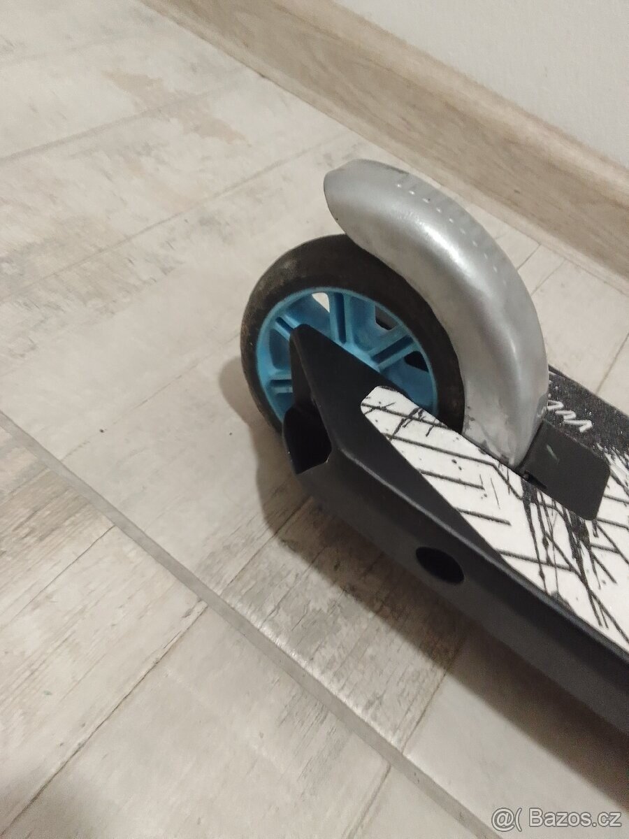 Kolobezka freestyle - 3