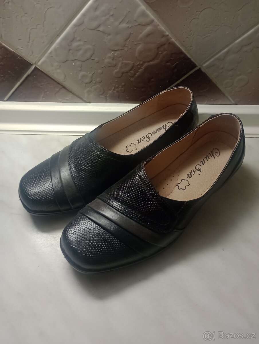 Dámské polobotky – nové, nenošené – vel. 39 – Zubří - 3