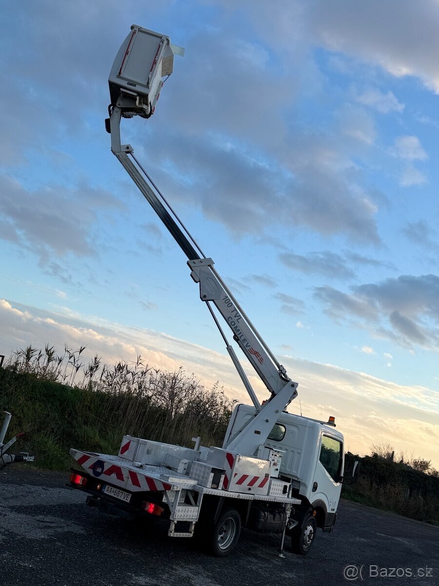 Nissan Cabstar plosina - 3
