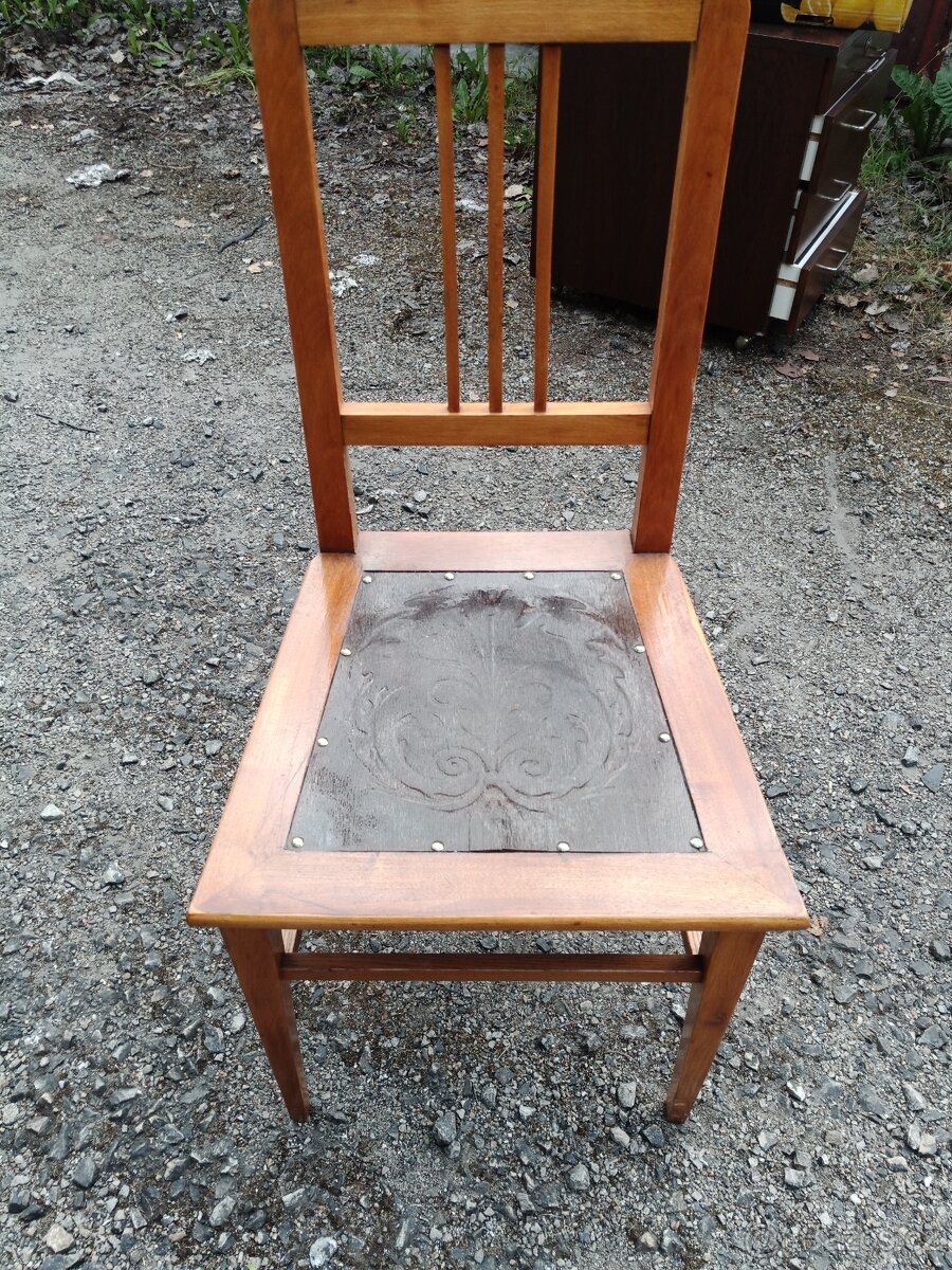 Starožitná židle - 3