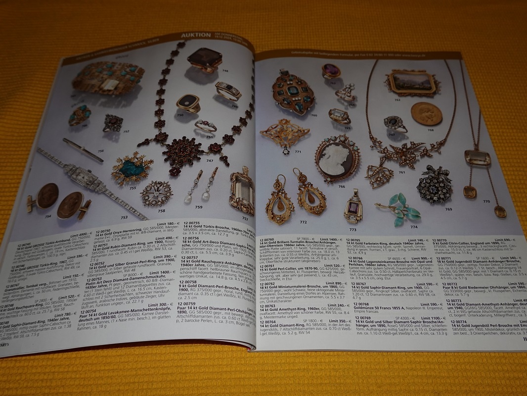 Aukční katalog starožitnosti, hodinky, sběratelství 12/2024 - 3