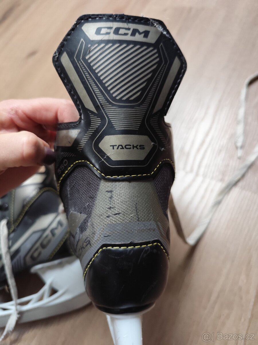 Lední brusle vel. 32 - 3