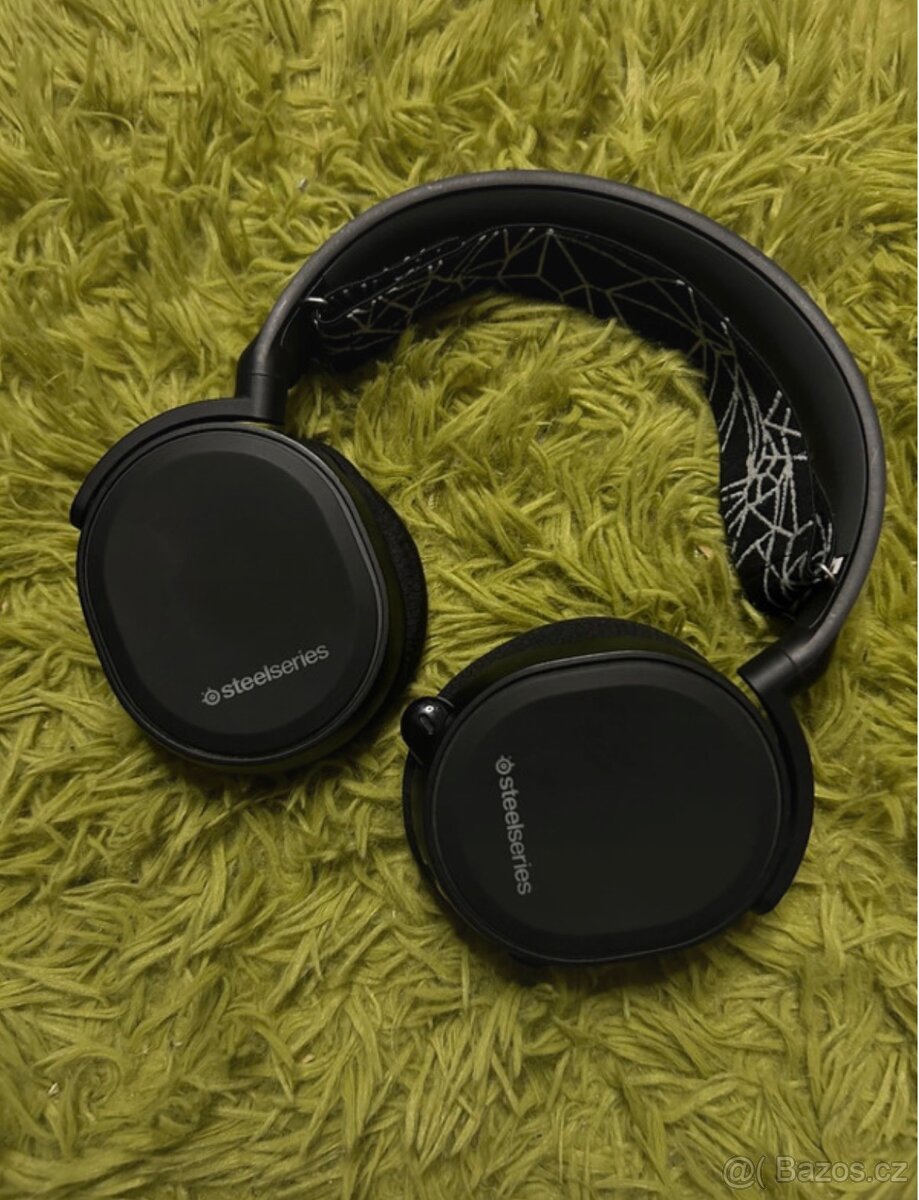 herní sluchátka SteelSeries Arctis 3 - 3