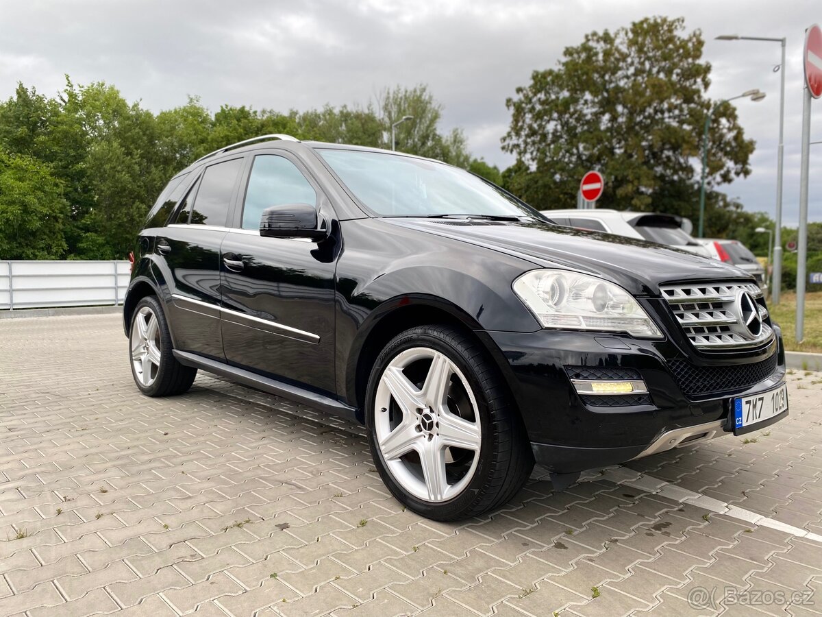 Mercedes-Benz Ml350 - 3