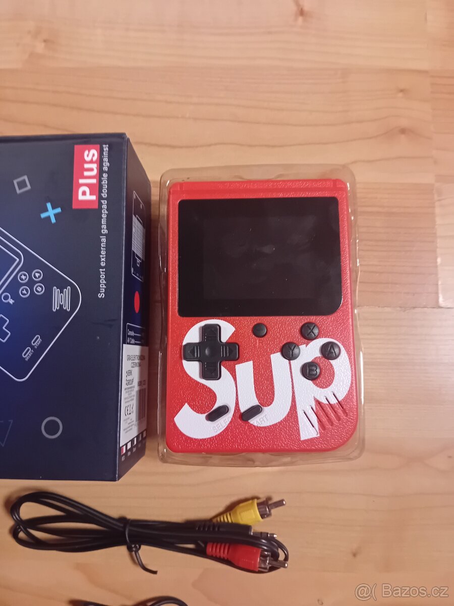 Herní konzole do ruky - 3