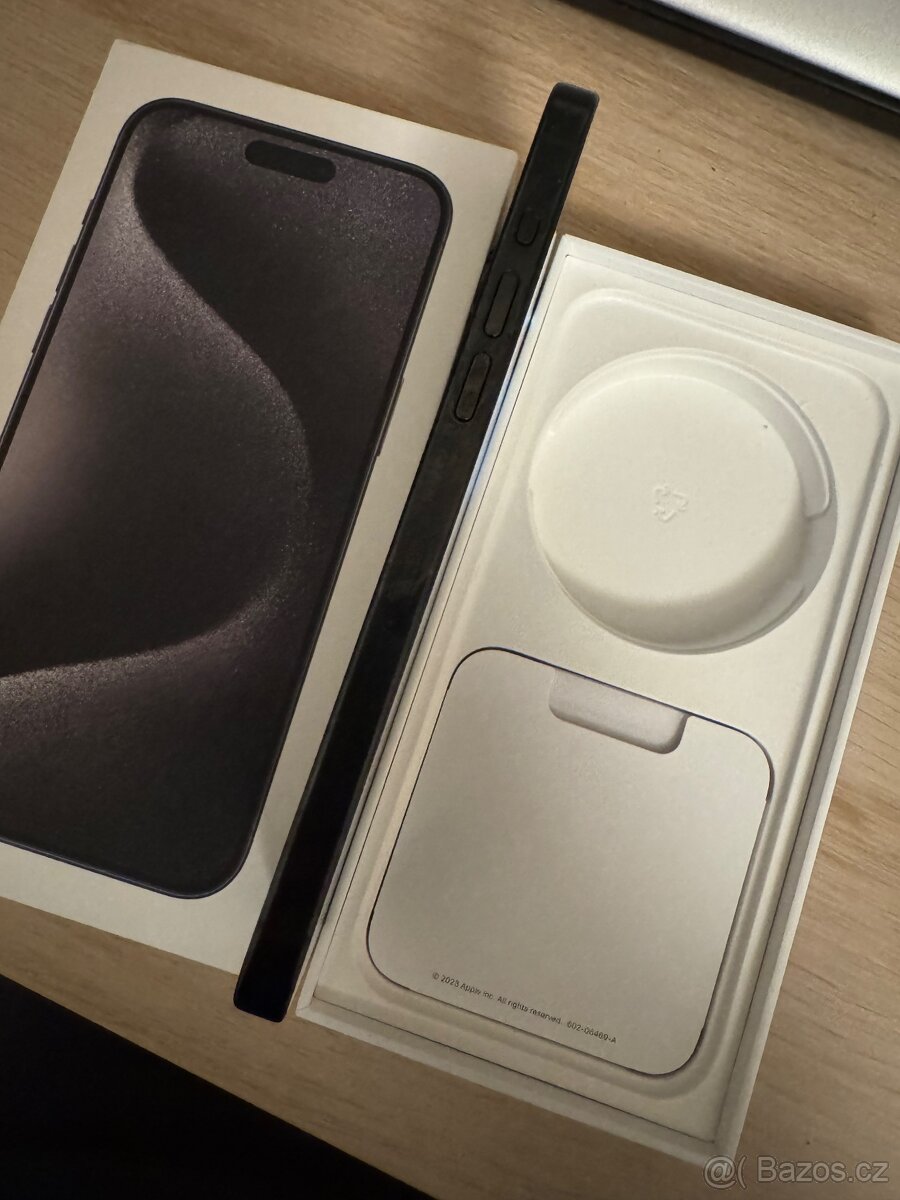 iPhone 15 Pro Max 1TB - 3